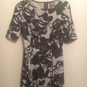 Vince Camuto Floral dress in grey